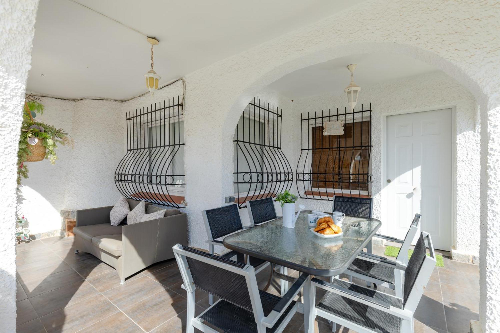 Fidalsa Relax Pool & Bbq Villa Torrevieja Bagian luar foto