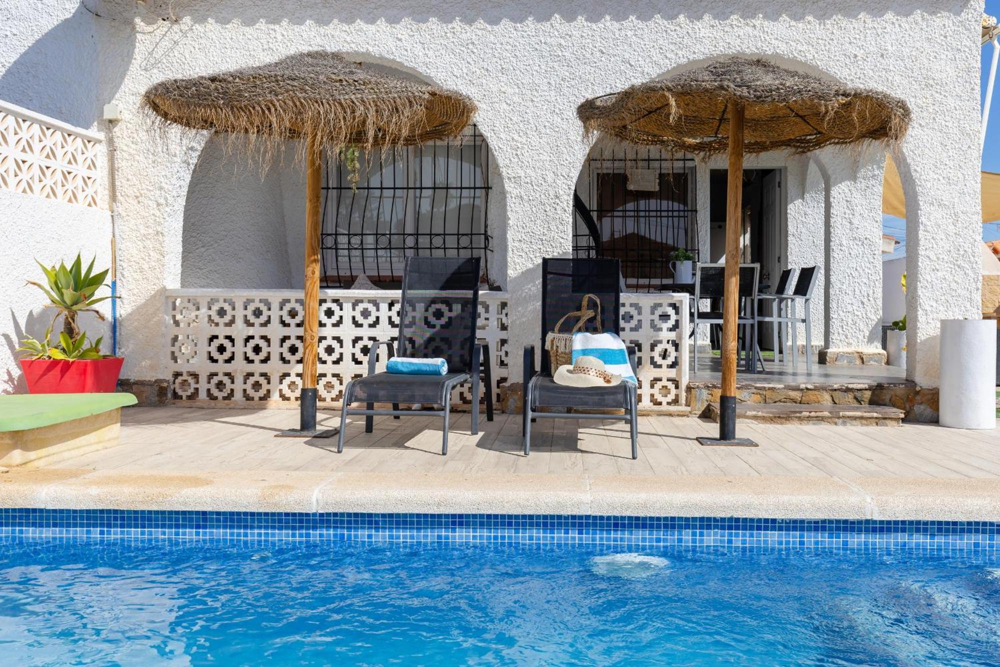 Fidalsa Relax Pool & Bbq Villa Torrevieja Bagian luar foto