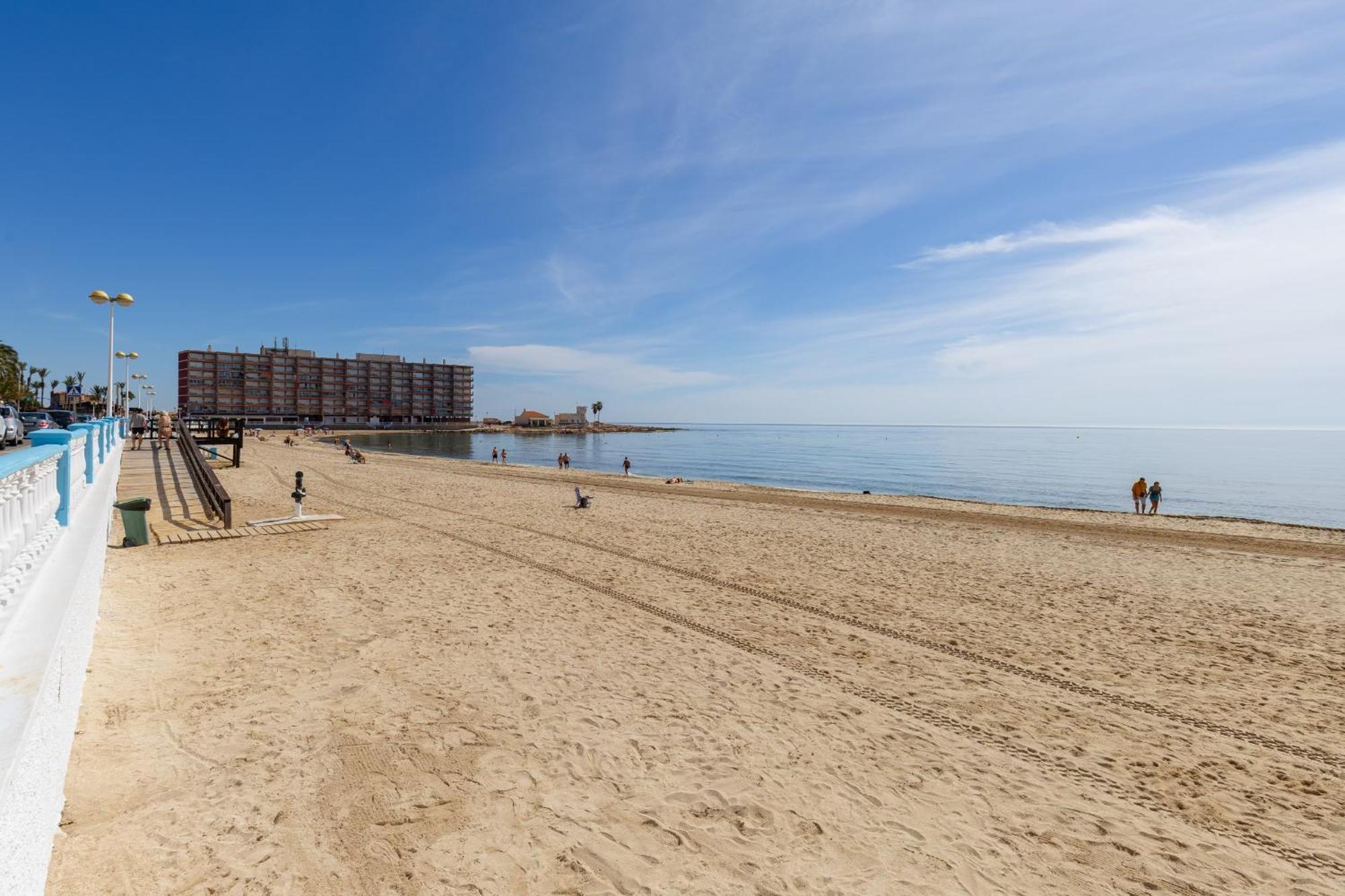 Fidalsa Relax Pool & Bbq Villa Torrevieja Bagian luar foto
